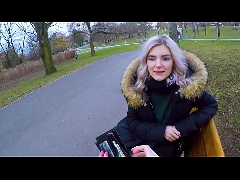 ❤️ Прогута врелу сперму странца за новац - пушење у парку од Еве Елфие Руски порно код нас ☑